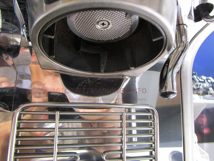La Specialista Espresso Machine, EC9335M